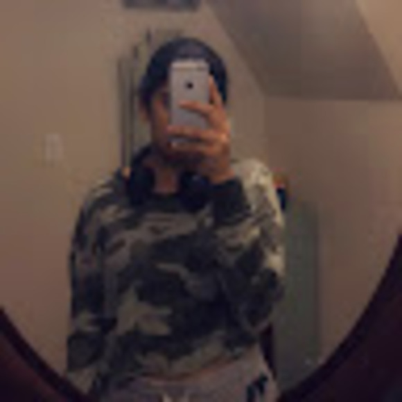 Meet your Posher, Parinita - Picture 1 of 1